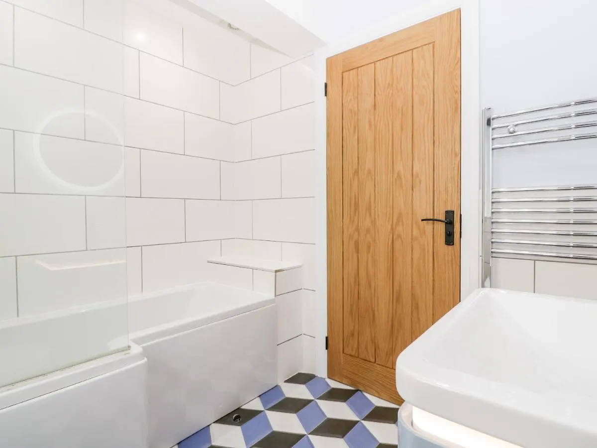 Strawberry Stables Villa Bristol